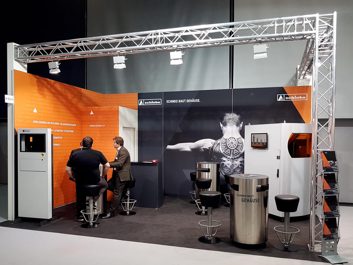 Schinko Messestand