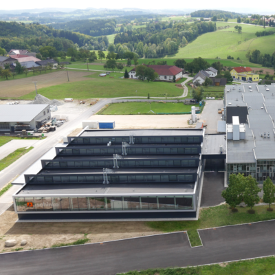 Schinko-Betriebshalle-Aerial